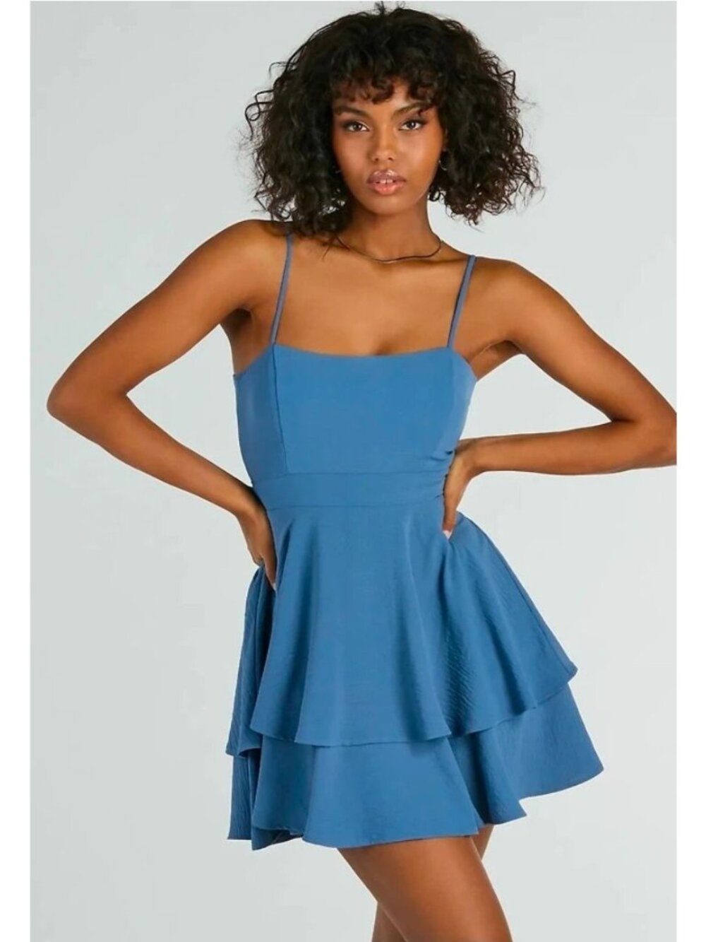 Windsor Blue Tiered Skater Dress Size L Fit & Flare Mini Spaghetti Strap Party